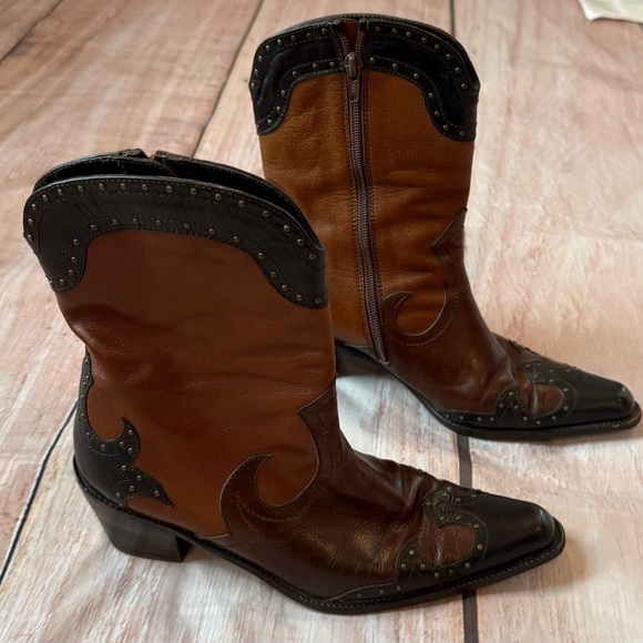 Stuart Weitzman Women's 7M Western Cowboy Boots Tri Tone Brown Leather Studs - Picture 1 of 9